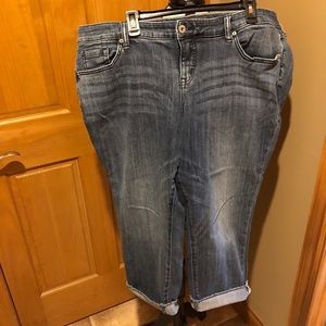 Torrid Ankle length jeans